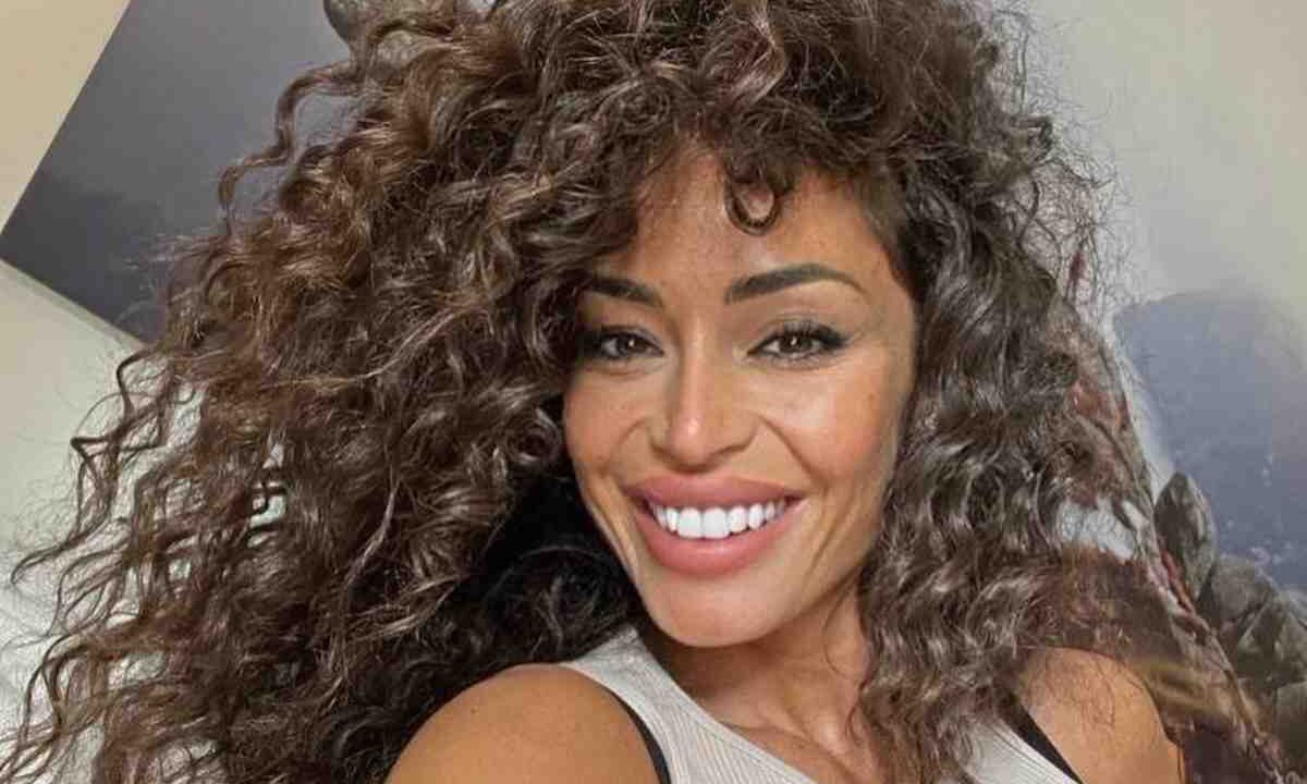 raffaella fico look stravolto
