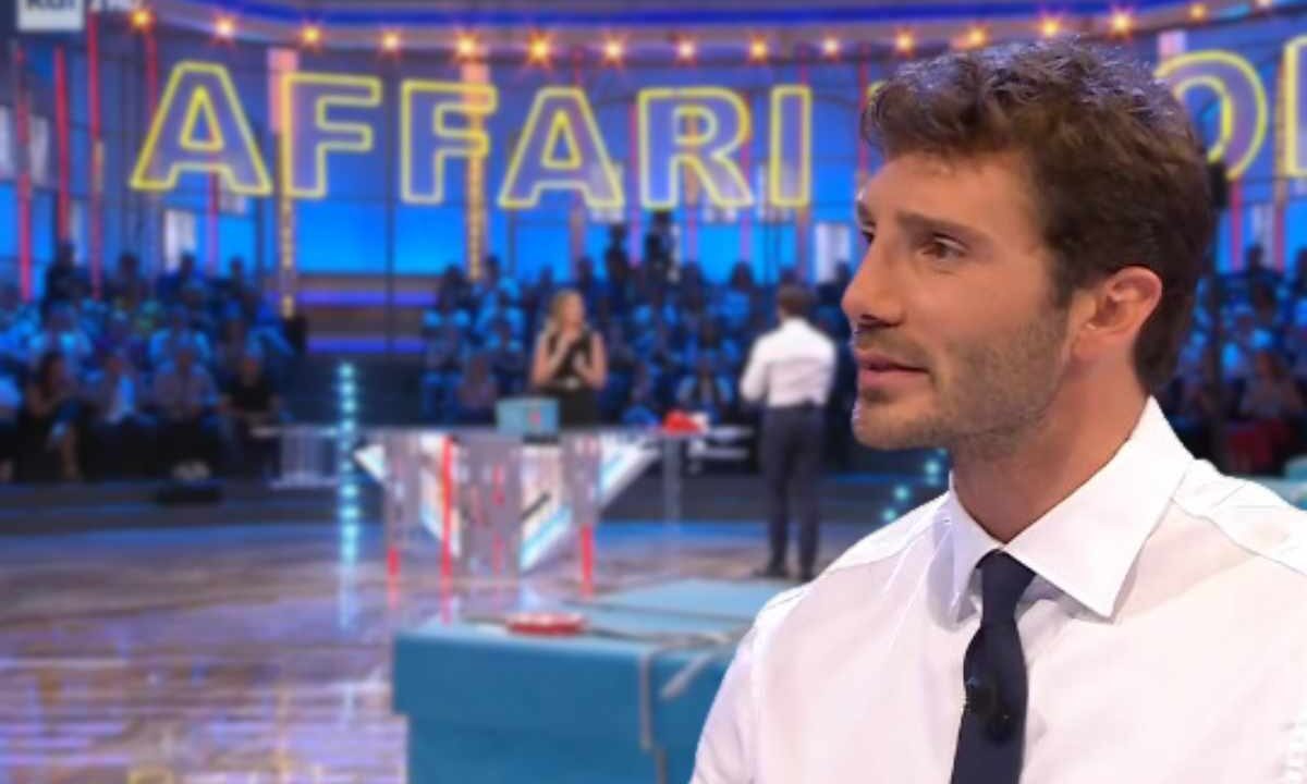 stefano de martino scatenato dopo affari tuoi